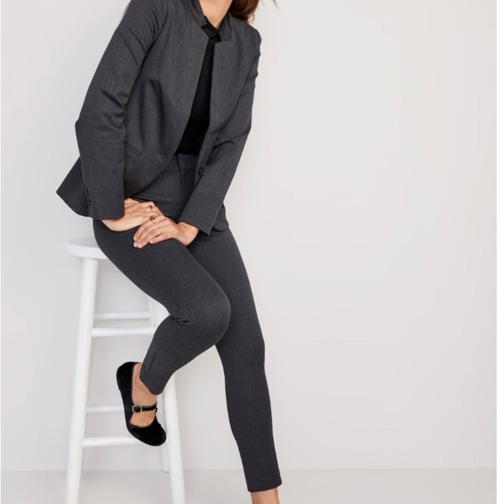 Old Navy Women  Business Suit